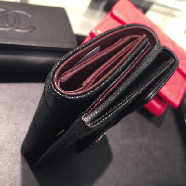 18SS数量限定【シャネル】待望の三つ折りミニ財布!ギフトに 18SS数量限定【シャネル】待望の三つ折りミニ財布!ギフトに
