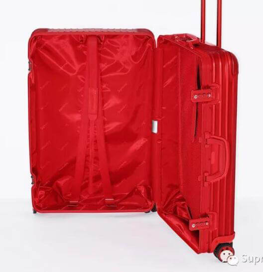 シュプリーム × RIMOWAスーパーコピー トパーズ 4輪 82L マルチ  