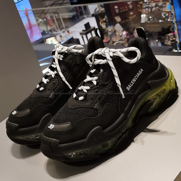 21AW最新作◇バレンシアガ スニーカー コピー TRIPLE S◇ Black