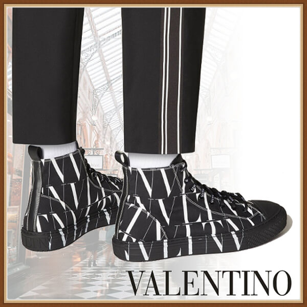 2020AW □ヴァレンティノ□ VLTN TIMES GIGGIES ヴァレンティノ 