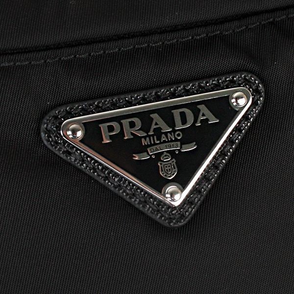 PRADA プラダ ロゴ ベルトバッグ 関税送料無料 関税負担なし☆プラダ 偽物☆ロゴ 付き ナイロン製 ベルトバッグ