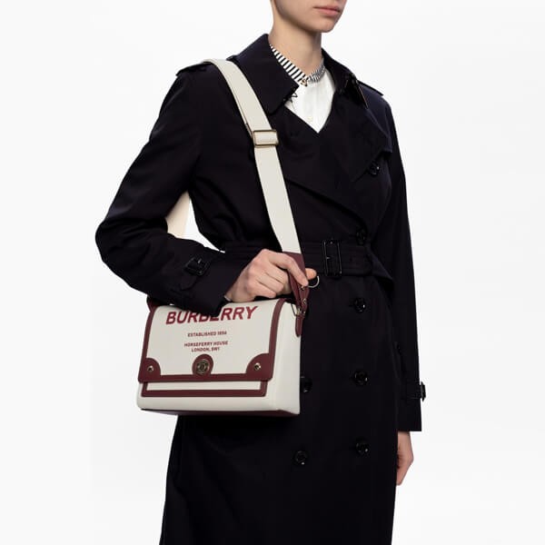 ★人気★【BURBERRY】★ホースフェリー クロスボディバッグ★ BURBERRY （未使用 展示品）バーバリー ホースフェリープリント