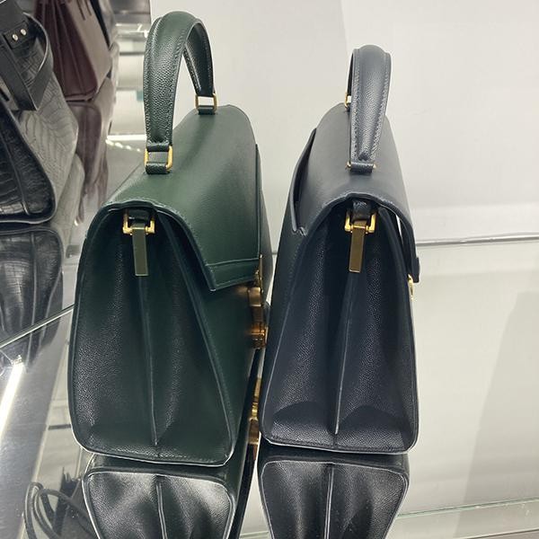 春の大セール☆】サンローラン カサンドラ 偽物☆2wayバッグ 春の大セール☆】サンローラン カサンドラ 偽物☆2wayバッグ