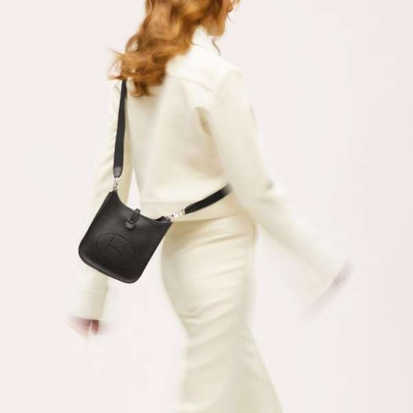 エトゥープ　Hロゴエブリンミニ ショルダーバッグ 完売必至！《エルメス ミニエヴリン コピー》Evelyne TPM16