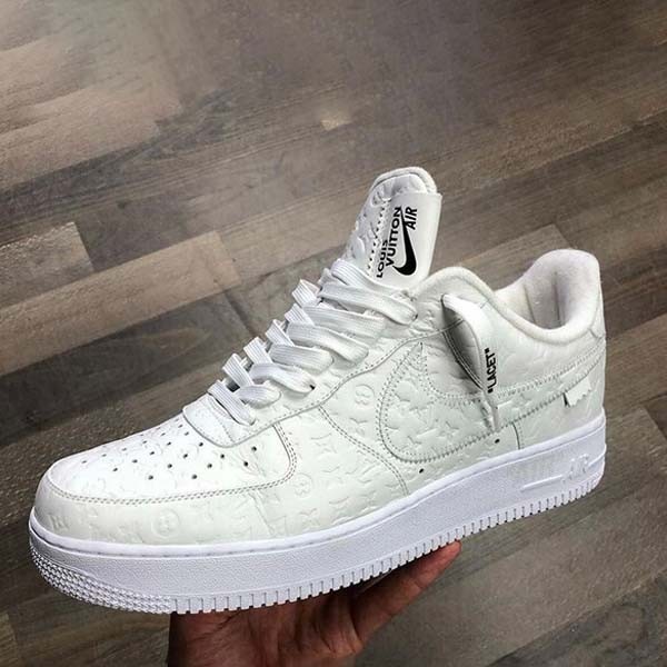 ルイヴィトン ナイキ エアフォース1 コピー スニーカー Air Force 1 