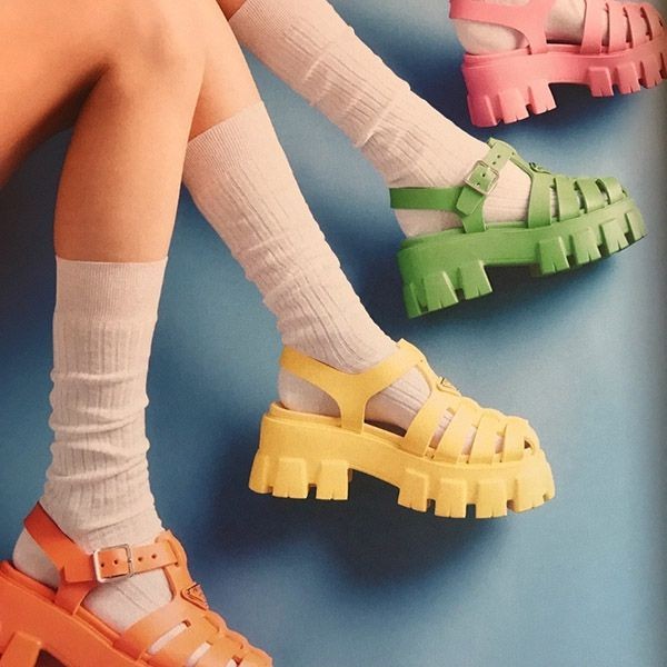 【入手困難】PRADA Monolithフォームラバー サンダル PRADA【入手困難】フォームラバーSandals☆モノリスソール☆全色
