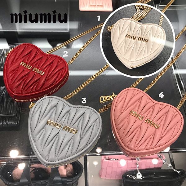 最終価格♥️5/14♥️miumiu heart bag.