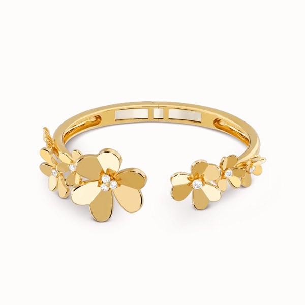 ✨最高級✨芸能人✨海外セレブ✨ラージフラワー✨ピアス✨至高