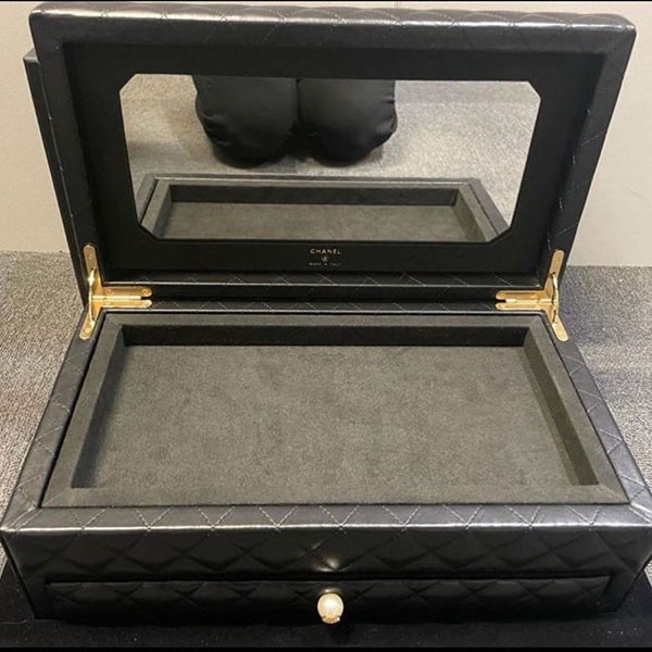CHANEL シャネル J12 ブラック 38mm ダイヤモンドベゼル H6526