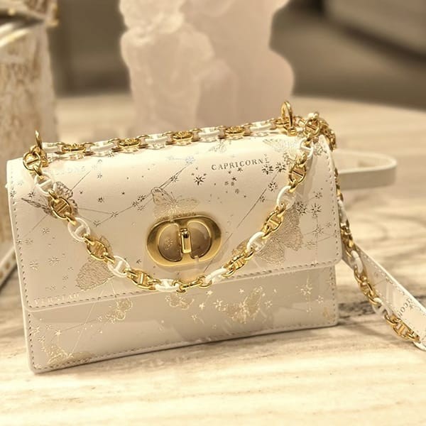 【国内売切れカラー！】DIOR MISS CARO ミニバッグ ゴールデン DIOR | My Dior ミニバッグ カナージュ ラムスキン