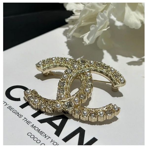 CHANEL(シャネル) B24Pモノクロココマークブローチ ブラック