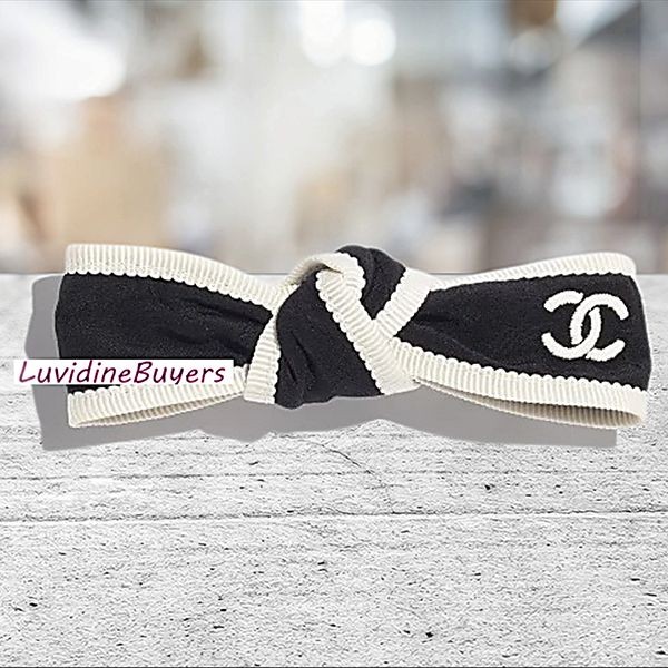 【大人ガーリーに変身♡2色】シャネル リボンバレッタ CHANEL - シャネル❤リボン バレッタの通販 by らら｜シャネル