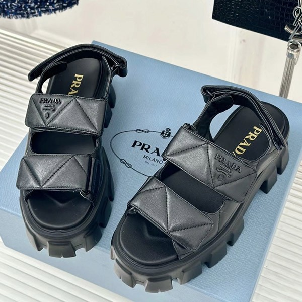 プラダ 新作 モノリス ナッパレザー サンダル 激安 1X439N