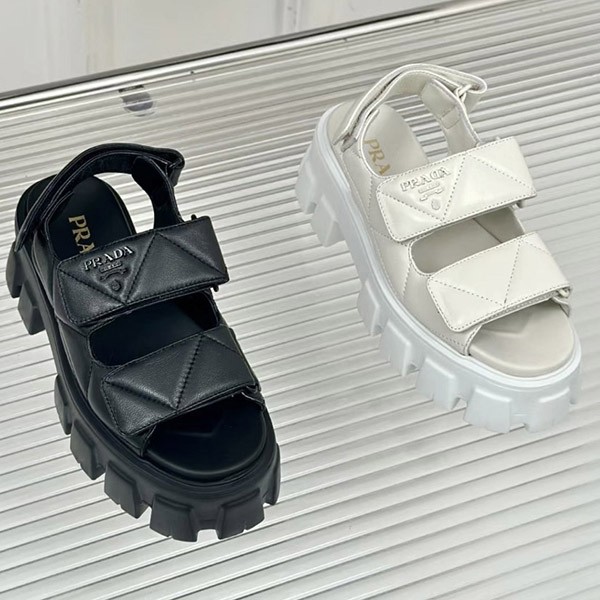 プラダ 新作 モノリス ナッパレザー サンダル 激安 1X439N