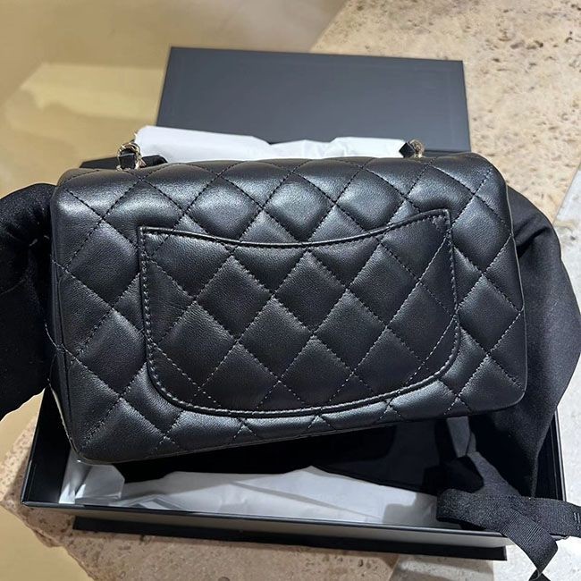 限定カラー】ミニマトラッセ新サイズ シャネル ミニ フラップ バッグ