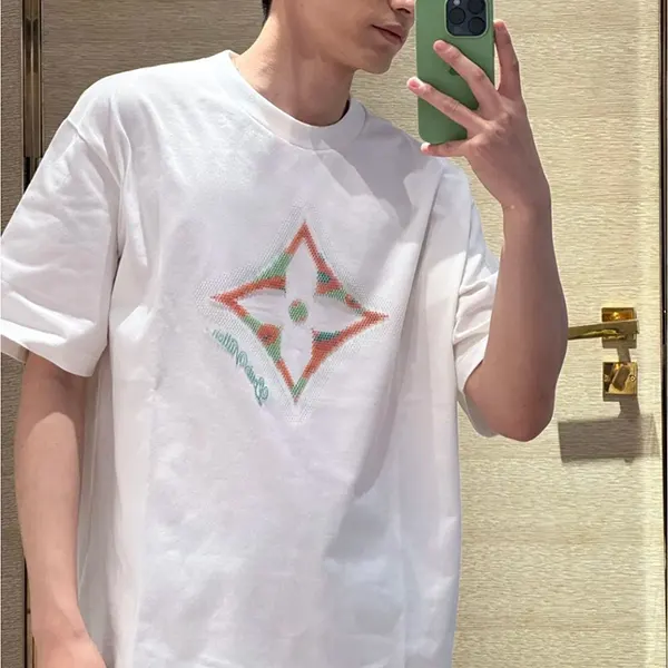 ルイヴィトン モノグラム フラワー Tシャツ 1AGTRH|スーパーコピー