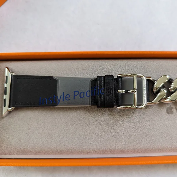 エルメス☆アップルウォッチ専用 Double Tour☆41 mm 腕時計 エルメス☆アップルウォッチ専用 Double Tour☆41 mm 腕時計